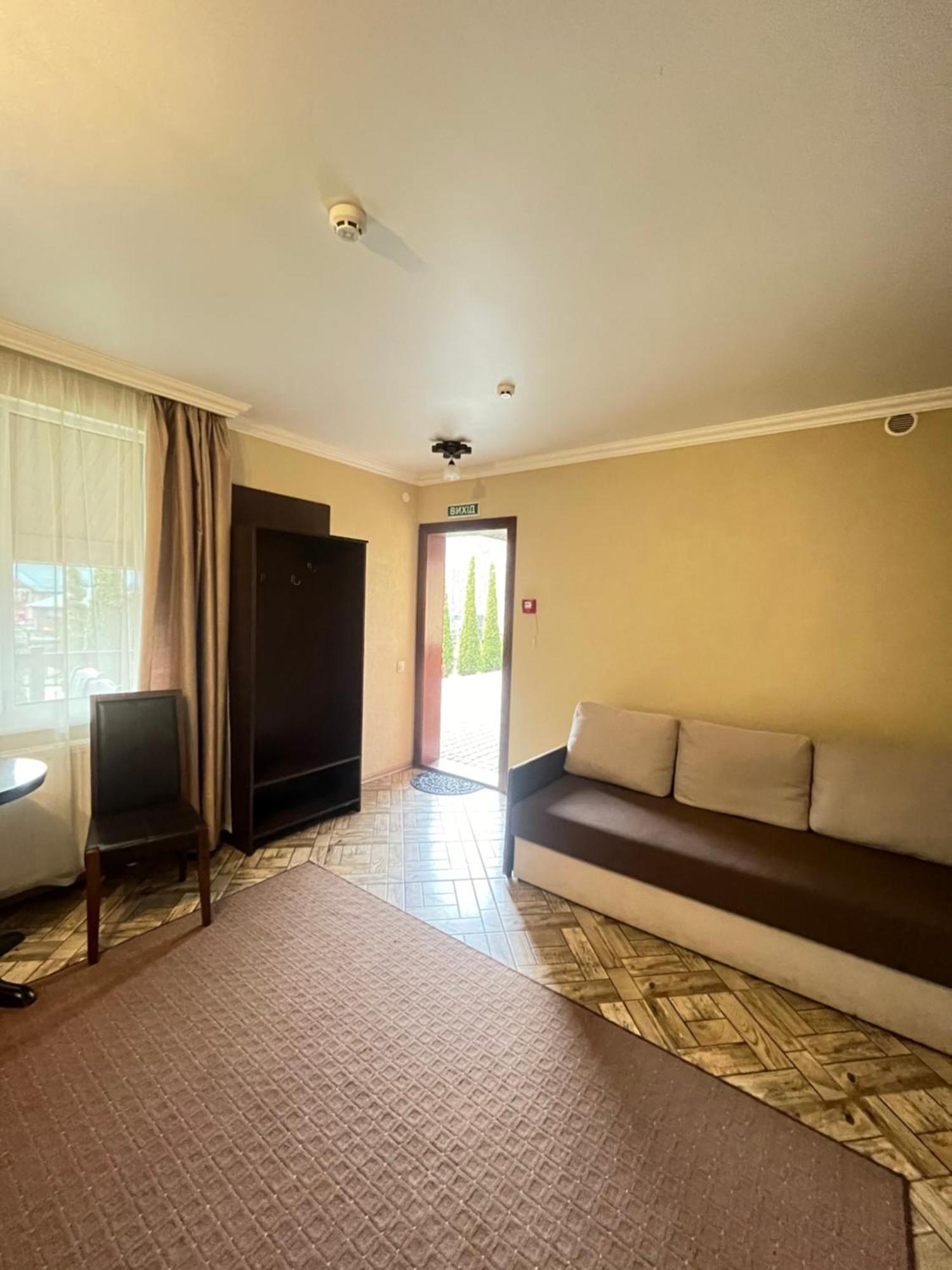 Hotel Поляна Купіль Polyana  Esterno foto